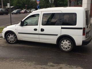 Opel Combo foto 1