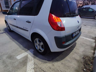 Renault Scenic foto 6