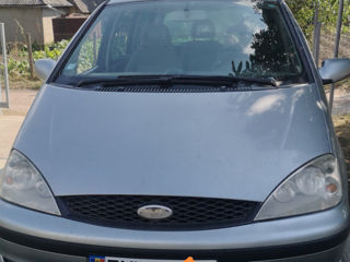 Ford Galaxy foto 1