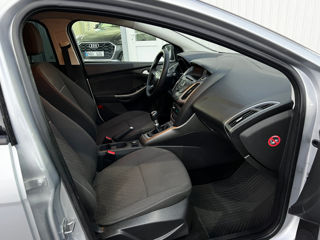 Ford Focus foto 9