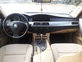 BMW 5 Series foto 7