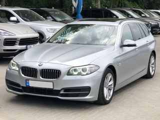 BMW 5 Series foto 1