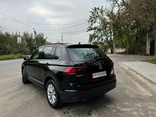 Volkswagen Tiguan foto 7