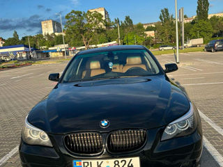 BMW 5 Series foto 6