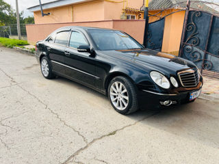 Mercedes E-Class foto 10