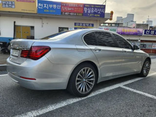 BMW 7 Series foto 2