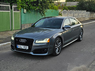 Audi A8 foto 6