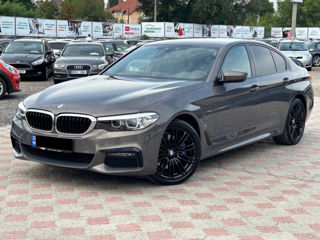 BMW 5 Series foto 1