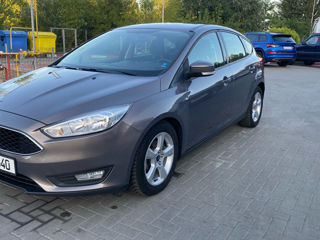 Ford Focus foto 2