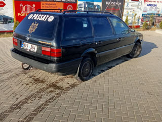 Volkswagen Passat foto 2