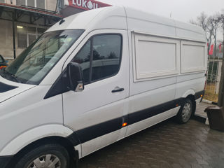 Mercedes Sprinter foto 1