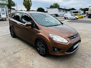 Ford Grand C-MAX foto 2