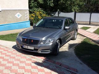 Mercedes E Class foto 3