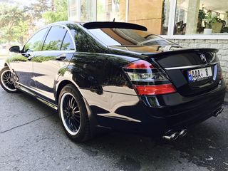 Mercedes S Class foto 1