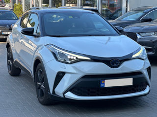 Toyota C-HR foto 4