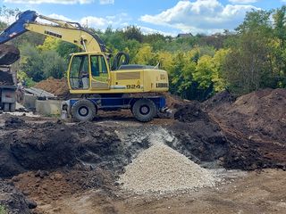 Servicii excavator pe roti cu cupa de 1.2m3 foto 2