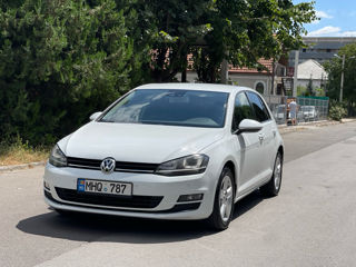 Volkswagen Golf foto 1