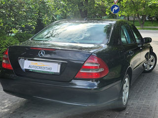 Mercedes E-Class foto 4