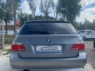 BMW 5 Series foto 4