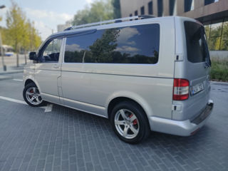 Volkswagen Caravelle foto 5