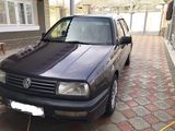 Volkswagen Vento foto 9