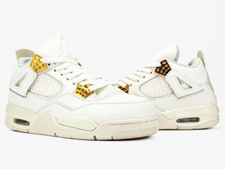 Nike Air Jordan 4 Retro Metallic Gold foto 6