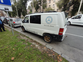 Mercedes Vito foto 2