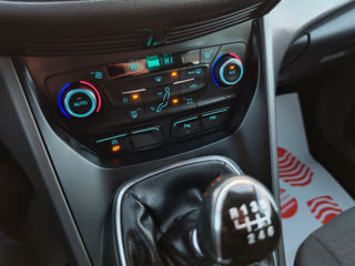 Ford C-Max foto 13