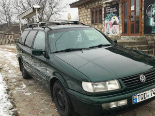 Volkswagen Passat foto 2