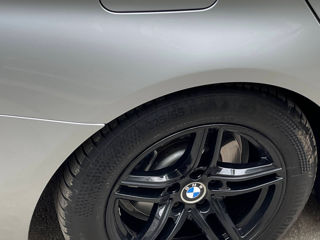 BMW 5 Series foto 4