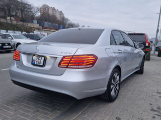 Mercedes E-Class foto 8