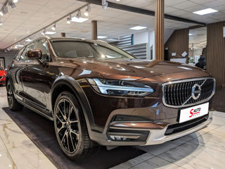 Volvo V90 Cross Country foto 4