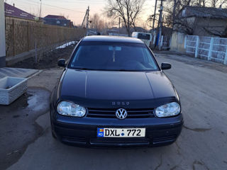 Volkswagen Golf foto 4