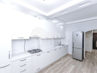 Apartament cu 3 camere, 80 m², Buiucani, Chișinău foto 4