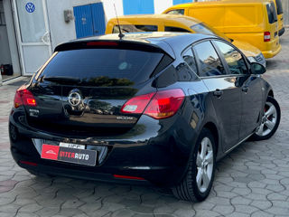 Opel Astra foto 4