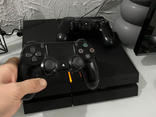 Sony PlayStation 4 foto 2