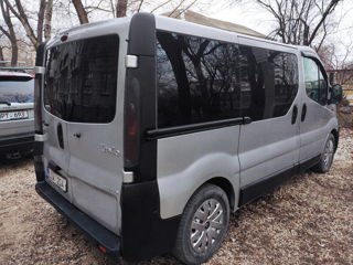 Renault Trafic foto 4