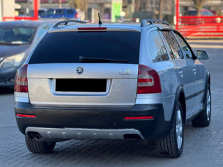 Skoda Octavia foto 3