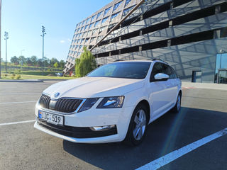 Skoda Octavia foto 1