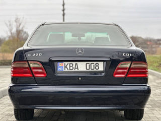 Mercedes E-Class foto 6