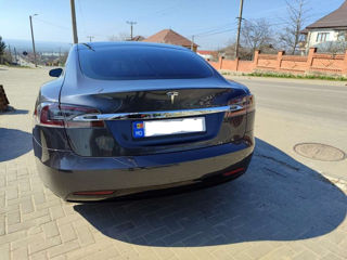 Tesla Model S foto 5