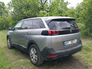 Peugeot 5008 foto 3