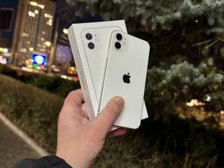 iPhone 11  128 GB foto 2