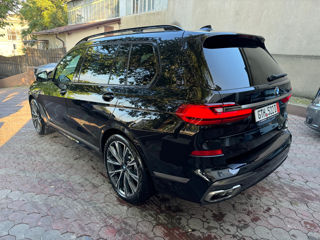 BMW X7 foto 4