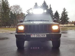 Jeep Cherokee foto 3