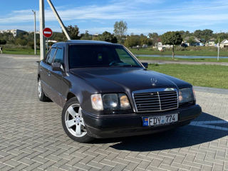 Mercedes Series (W124) foto 8