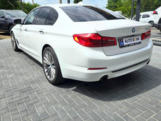 BMW 5 Series foto 3