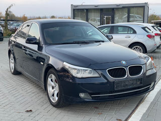 BMW 5 Series foto 2