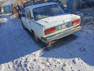 Lada / ВАЗ 2107 foto 3