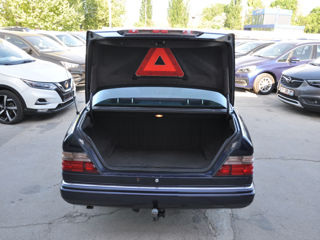 Mercedes Series (W124) foto 8